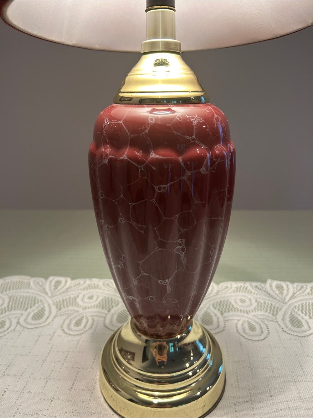 MCM look Ceramic Table Lamp with Brass Base - Unbranded H 18 in - Picture 4 of 8